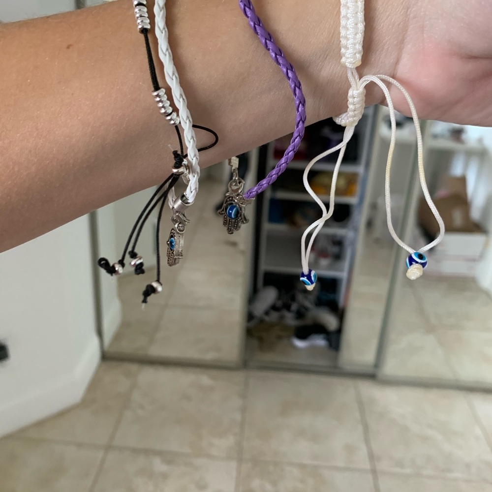Bracelets - Picture 15 of 15